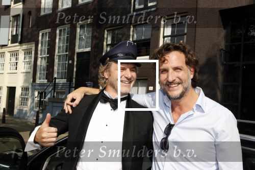 Amsterdam 6 september 2021
Willibrord Frequin viert zijn 80e verjaardag  met zijn kinderen vrouw en beste vrienden op een boot op de grachten van Amsterdam. Zijn kinderen Barbara Rebecca Louis . Louis Frequin met zijn zwager