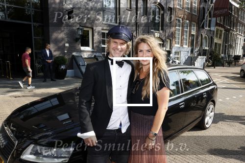 Amsterdam 6 september 2021
Willibrord Frequin viert zijn 80e verjaardag  met zijn kinderen vrouw en beste vrienden op een boot op de grachten van Amsterdam. Zijn kinderen Barbara Rebecca Louis . barbara Frequin met partner