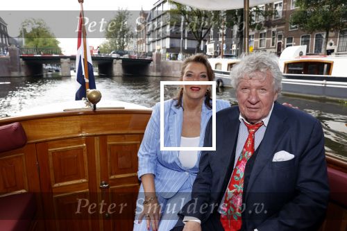 Amsterdam 6 september 2021
Willibrord Frequin viert zijn 80e verjaardag  met zijn kinderen vrouw en beste vrienden op een boot op de grachten van Amsterdam. Zijn kinderen Barbara Rebecca Louis . Willibrord met zijn vrouw