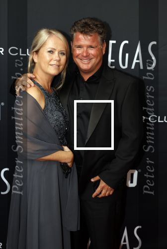 Amsterdam 26 september 2021
Premiere Las Vegas Show Hans Klok in the Harbour Club. Wolter Kroes met zijn vrouw Tess en dochter