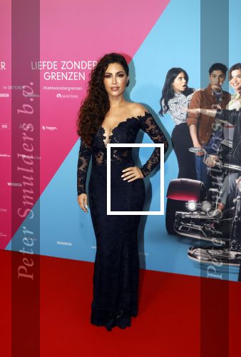 Amsterdam 11 oktober 2021
Premiere Liefde zonder grenzenin Tuschinski met in de hoofdrol Yolanthe Cabau v Kasbergen Jim Bakkum Soy Kroon Abbey Hoes  Hajo Bruins en Peggy Vrijens