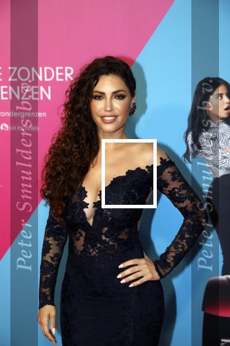 Amsterdam 11 oktober 2021
Premiere Liefde zonder grenzenin Tuschinski met in de hoofdrol Yolanthe Cabau v Kasbergen Jim Bakkum Soy Kroon Abbey Hoes  Hajo Bruins en Peggy Vrijens
