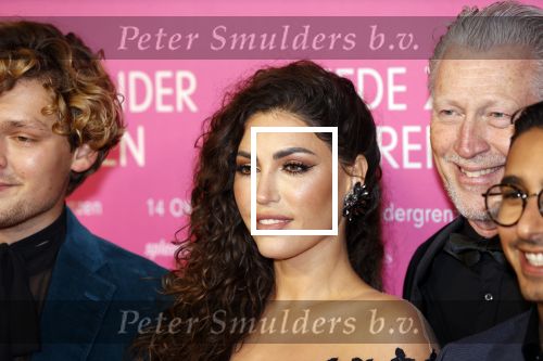 Amsterdam 11 oktober 2021
Premiere Liefde zonder grenzenin Tuschinski met in de hoofdrol Yolanthe Cabau v Kasbergen Jim Bakkum Soy Kroon Abbey Hoes  Hajo Bruins en Peggy Vrijens