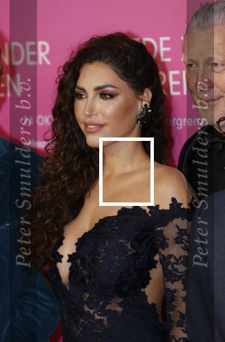Amsterdam 11 oktober 2021
Premiere Liefde zonder grenzenin Tuschinski met in de hoofdrol Yolanthe Cabau v Kasbergen Jim Bakkum Soy Kroon Abbey Hoes  Hajo Bruins en Peggy Vrijens