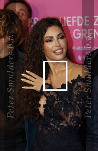 Amsterdam 11 oktober 2021
Premiere Liefde zonder grenzenin Tuschinski met in de hoofdrol Yolanthe Cabau v Kasbergen Jim Bakkum Soy Kroon Abbey Hoes  Hajo Bruins en Peggy Vrijens