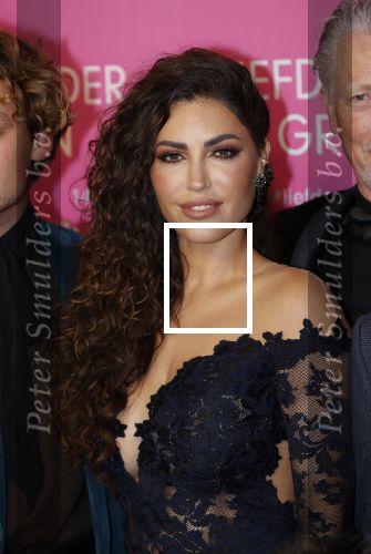 Amsterdam 11 oktober 2021
Premiere Liefde zonder grenzenin Tuschinski met in de hoofdrol Yolanthe Cabau v Kasbergen Jim Bakkum Soy Kroon Abbey Hoes  Hajo Bruins en Peggy Vrijens