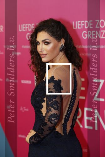 Amsterdam 11 oktober 2021
Premiere Liefde zonder grenzenin Tuschinski met in de hoofdrol Yolanthe Cabau v Kasbergen Jim Bakkum Soy Kroon Abbey Hoes  Hajo Bruins en Peggy Vrijens