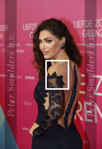 Amsterdam 11 oktober 2021
Premiere Liefde zonder grenzenin Tuschinski met in de hoofdrol Yolanthe Cabau v Kasbergen Jim Bakkum Soy Kroon Abbey Hoes  Hajo Bruins en Peggy Vrijens