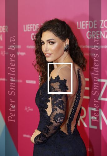 Amsterdam 11 oktober 2021
Premiere Liefde zonder grenzenin Tuschinski met in de hoofdrol Yolanthe Cabau v Kasbergen Jim Bakkum Soy Kroon Abbey Hoes  Hajo Bruins en Peggy Vrijens