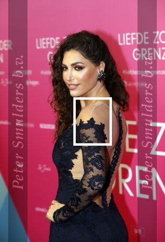 Amsterdam 11 oktober 2021
Premiere Liefde zonder grenzenin Tuschinski met in de hoofdrol Yolanthe Cabau v Kasbergen Jim Bakkum Soy Kroon Abbey Hoes  Hajo Bruins en Peggy Vrijens