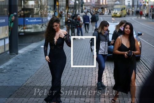 Amsterdam 11 oktober 2021
Premiere Liefde zonder grenzenin Tuschinski met in de hoofdrol Yolanthe Cabau v Kasbergen
