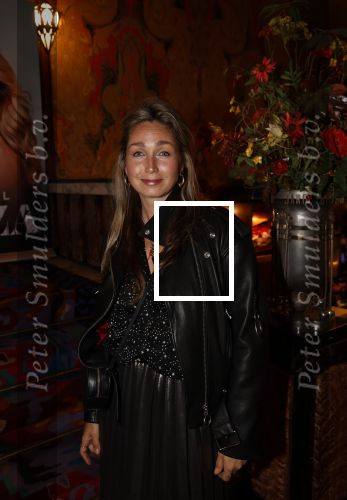 Amsterdam 6 oktober 2021
Premiere altijd al Loiza  van Loiza Lamers in tuschinski.
Zangeres Do Zangeres, Dominique v Hulst