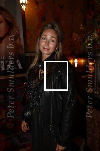 Amsterdam 6 oktober 2021
Premiere altijd al Loiza  van Loiza Lamers in tuschinski.
Zangeres Do Zangeres, Dominique v Hulst