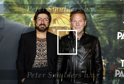 Amsterdam 25 september 2022
Premiere ticket to paradise in Tuschinski.
Bastiaan v Schaik met partner