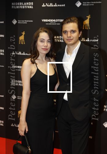 Utrecht 21 september 2022
Premiere Zee van tijd tijdens de openingsavond van het Nederlands filmfestival in de schouwburg in Utrecht. Chris Peters met vriendin Eva v Kleef