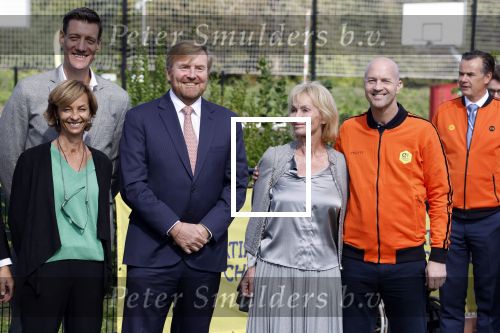 Amsterdam 21 september 2022
Koning Willem Alexander bezoekt sportdag van de Johan Cruyff foundation op de toekomst en in de Johan Cruyff Arena . Danny Cruyff Jordi Cruyff en zijn dochter Susila .