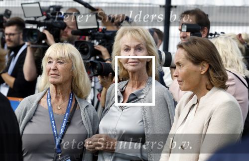 Amsterdam 21 september 2022
Koning Willem Alexander bezoekt sportdag van de Johan Cruyff foundation op de toekomst en in de Johan Cruyff Arena . Danny Cruyff Jordi Cruyff en zijn dochter Susila .