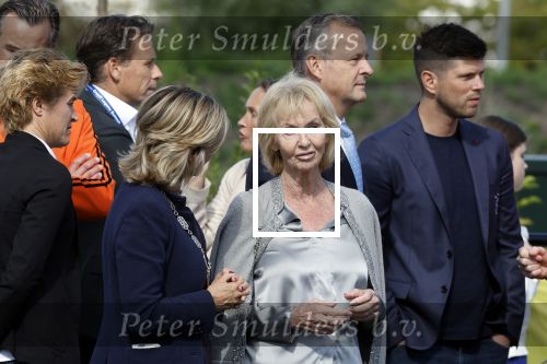 Amsterdam 21 september 2022
Koning Willem Alexander bezoekt sportdag van de Johan Cruyff foundation op de toekomst en in de Johan Cruyff Arena . Danny Cruyff Jordi Cruyff en zijn dochter Susila .