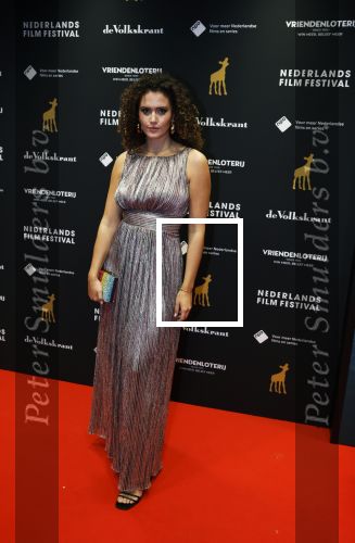 Utrecht 21 september 2022
Premiere Zee van tijd tijdens de openingsavond van het Nederlands filmfestival in de schouwburg in Utrecht. Daphne Deckers kwam met haar dochter Emma Deckers