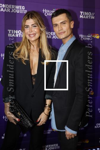 Amstelveen 26 september 2022
Premiere theatershow Tino Martin in de schouwburg van Amstelveen . Estelle Cruyff kwam met Koen Kardashian