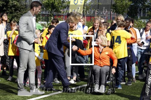 Amsterdam 21 september 2022
Koning Willem Alexander bezoekt sportdag van de Johan Cruyff foundation op de toekomst en in de Johan Cruyff Arena . Danny Cruyff Jordi Cruyff en zijn dochter Susila . Esther Vergeer