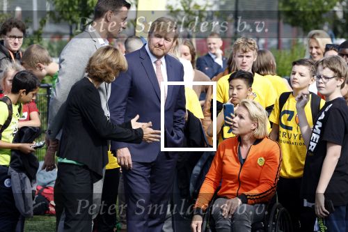 Amsterdam 21 september 2022
Koning Willem Alexander bezoekt sportdag van de Johan Cruyff foundation op de toekomst en in de Johan Cruyff Arena . Danny Cruyff Jordi Cruyff en zijn dochter Susila . Esther Vergeer
