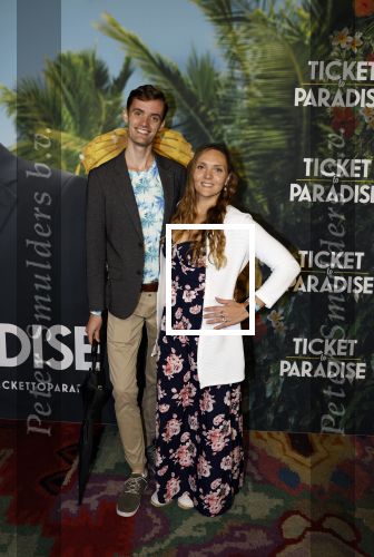 Amsterdam 25 september 2022
Premiere ticket to paradise in Tuschinski.
Ferdi Pool