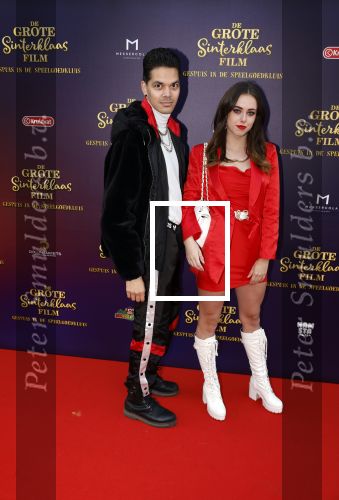 Amsterdam 2 oktober 2022
Premiere de grote sinterklaasfilm gespuis in de speelgoedkluis in Tuschinski. 
Glenn Eilbracht en Lisa Koster