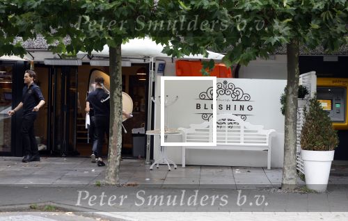 Blaricum 25 september 2022
Blushing de koffietent van Gordon in Blaricum sluit vandaag zijn deuren. Op de plek van de zaak komt nu de uitbreiding van Albert Heyn