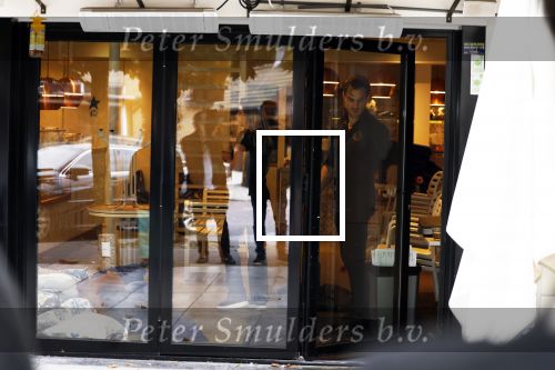 Blaricum 25 september 2022
Blushing de koffietent van Gordon in Blaricum sluit vandaag zijn deuren. Op de plek van de zaak komt nu de uitbreiding van Albert Heyn