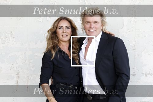 Ijmuiden 4 oktober 2022
Persconferentie in het pand / loods van Hans Klok .
Hans met Sittah Koene