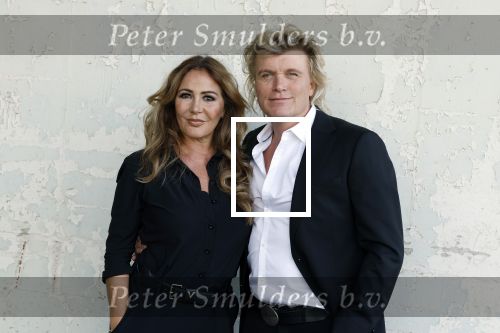 Ijmuiden 4 oktober 2022
Persconferentie in het pand / loods van Hans Klok .
Hans met Sittah Koene