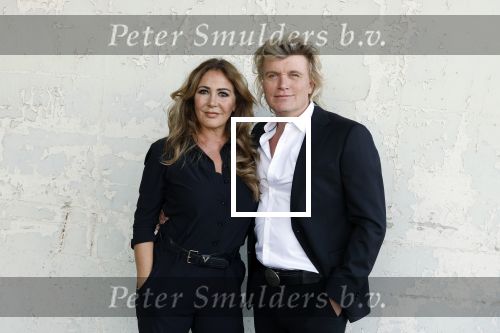 Ijmuiden 4 oktober 2022
Persconferentie in het pand / loods van Hans Klok .
Hans met Sittah Koene