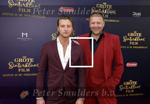 Amsterdam 2 oktober 2022
Premiere de grote sinterklaasfilm gespuis in de speelgoedkluis in Tuschinski. 
Jan Versteegh en Richard Groenendijk