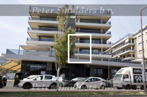 Ibiza 10 oktober 2022
In complex nueva Ibiza heeft Jordi Cruijff een appartement . Appartement links onder