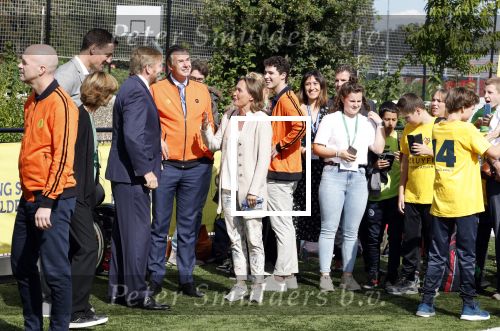 Amsterdam 21 september 2022
Koning Willem Alexander bezoekt sportdag van de Johan Cruyff foundation op de toekomst en in de Johan Cruyff Arena . Danny Cruyff Jordi Cruyff en zijn dochter Susila .