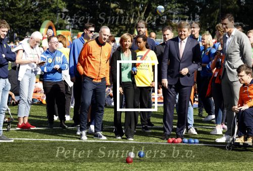 Amsterdam 21 september 2022
Koning Willem Alexander bezoekt sportdag van de Johan Cruyff foundation op de toekomst en in de Johan Cruyff Arena . Danny Cruyff Jordi Cruyff en zijn dochter Susila .