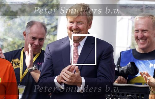 Amsterdam 21 september 2022
Koning Willem Alexander bezoekt sportdag van de Johan Cruyff foundation op de toekomst en in de Johan Cruyff Arena . Danny Cruyff Jordi Cruyff en zijn dochter Susila .