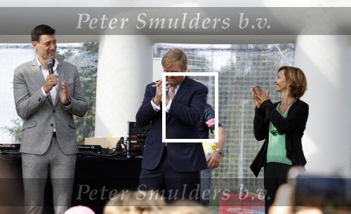 Amsterdam 21 september 2022
Koning Willem Alexander bezoekt sportdag van de Johan Cruyff foundation op de toekomst en in de Johan Cruyff Arena . Danny Cruyff Jordi Cruyff en zijn dochter Susila .
