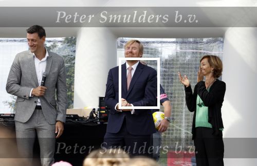 Amsterdam 21 september 2022
Koning Willem Alexander bezoekt sportdag van de Johan Cruyff foundation op de toekomst en in de Johan Cruyff Arena . Danny Cruyff Jordi Cruyff en zijn dochter Susila .