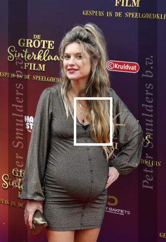 Amsterdam 2 oktober 2022
Premiere de grote sinterklaasfilm gespuis in de speelgoedkluis in Tuschinski. 
Zwangere Lauren Verster met haar kinderen