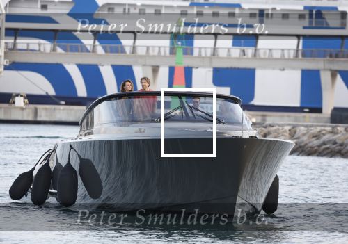Ibiza, 9 Oktober 2022
Leontine Ruiters en John Huiberts varend op een Wayer
Exclusieve Foto\'s
