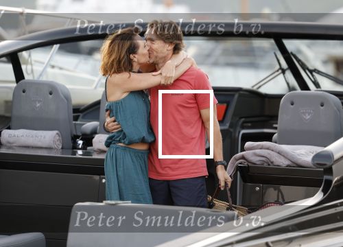 Ibiza, 9 Oktober 2022
Leontine Ruiters en John Huiberts varend op een Wayer
Exclusieve Foto\'s