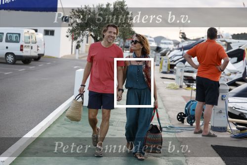 Ibiza, 9 Oktober 2022
Leontine Ruiters en John Huiberts varend op een Wayer
Exclusieve Foto\'s