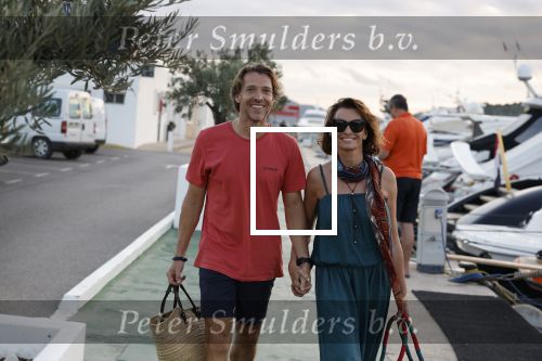 Ibiza, 9 Oktober 2022
Leontine Ruiters en John Huiberts varend op een Wayer
Exclusieve Foto\'s