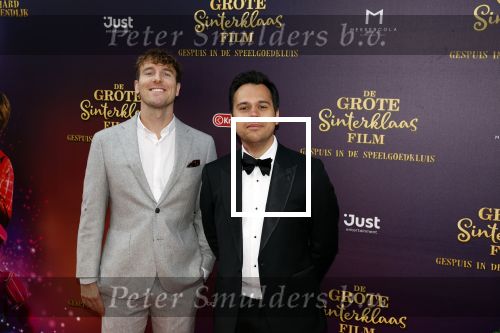 Amsterdam 2 oktober 2022
Premiere de grote sinterklaasfilm gespuis in de speelgoedkluis in Tuschinski. 
Lucio Messercola