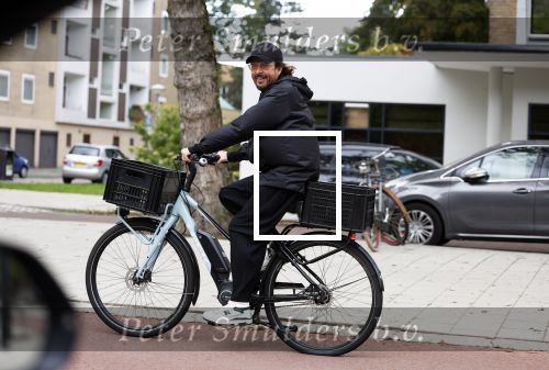 Amsterdam 20 september 2022
Mari v d Ven op de fiets in Amsterdam zuid