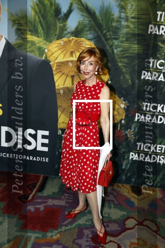 Amsterdam 25 september 2022
Premiere ticket to paradise in Tuschinski.
Marijke Helwegen