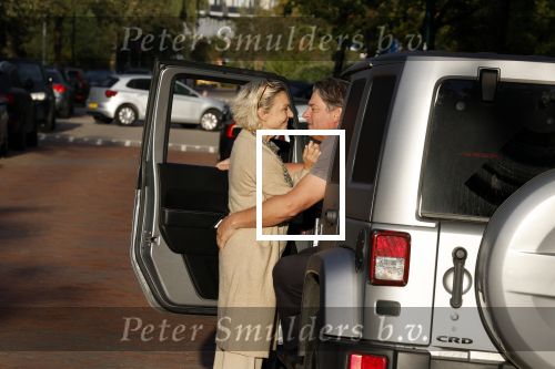 Breuekelen 30 september 2022
Mariska v Kolck met haar nieuwe vriend Vincent kussend in zijn auto