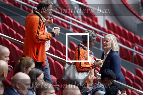 Amsterdam 21 september 2022
Koning Willem Alexander bezoekt sportdag van de Johan Cruyff foundation op de toekomst en in de Johan Cruyff Arena . Danny Cruyff Jordi Cruyff en zijn dochter Susila . Nelli Cooman